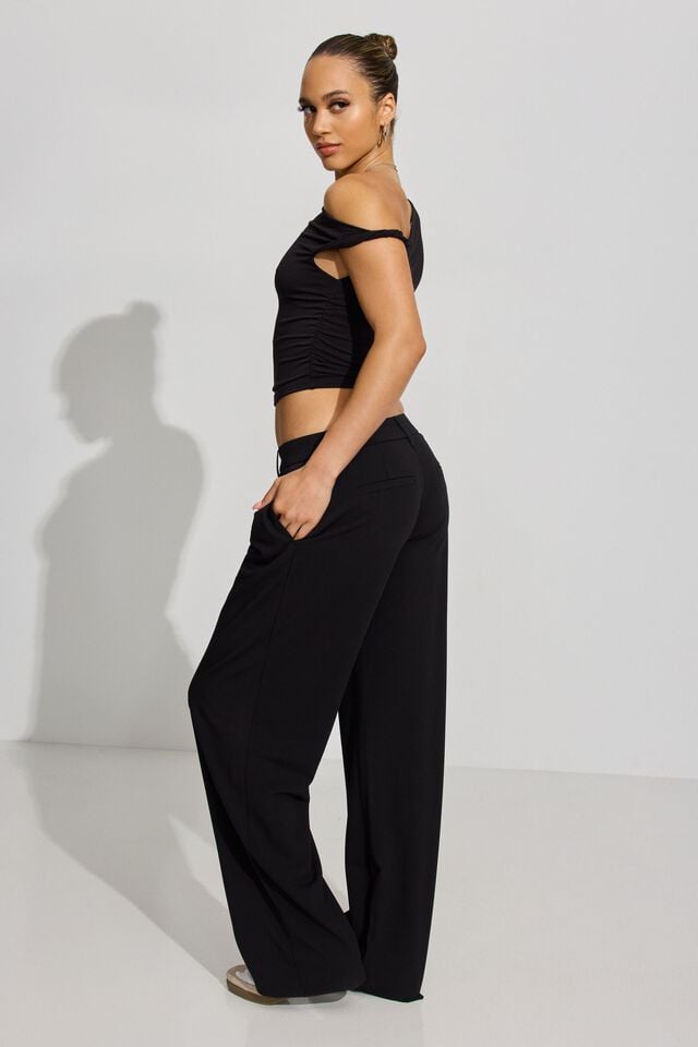 Black Women Garage Low Rise Relaxed Pants | A-5034976