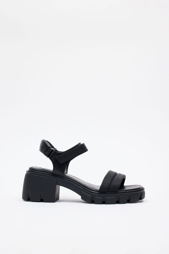 Black Women Garage Steve Madden Louella Sandals | A-6312940