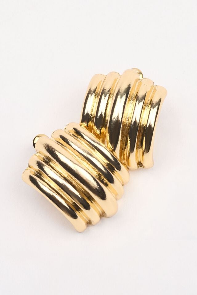 Gold Women Garage Lined Curve Button Earrings | A-2013769